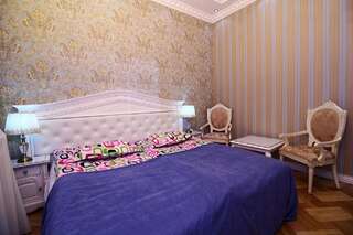 Отель Гостиница Аната Тбилиси Классический номер с кроватью размера «king-size»-6