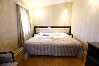 Отель Гостиница Аната Тбилиси Стандартный двухместный номер с 1 кроватью или 2 отдельными кроватями-2