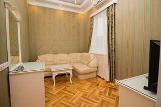 Отель Гостиница Аната Тбилиси Классический люкс-5